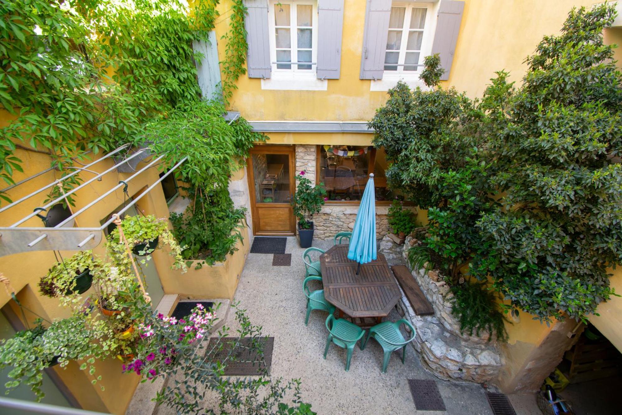 De L'aspa * Saint-Christol (Vaucluse)