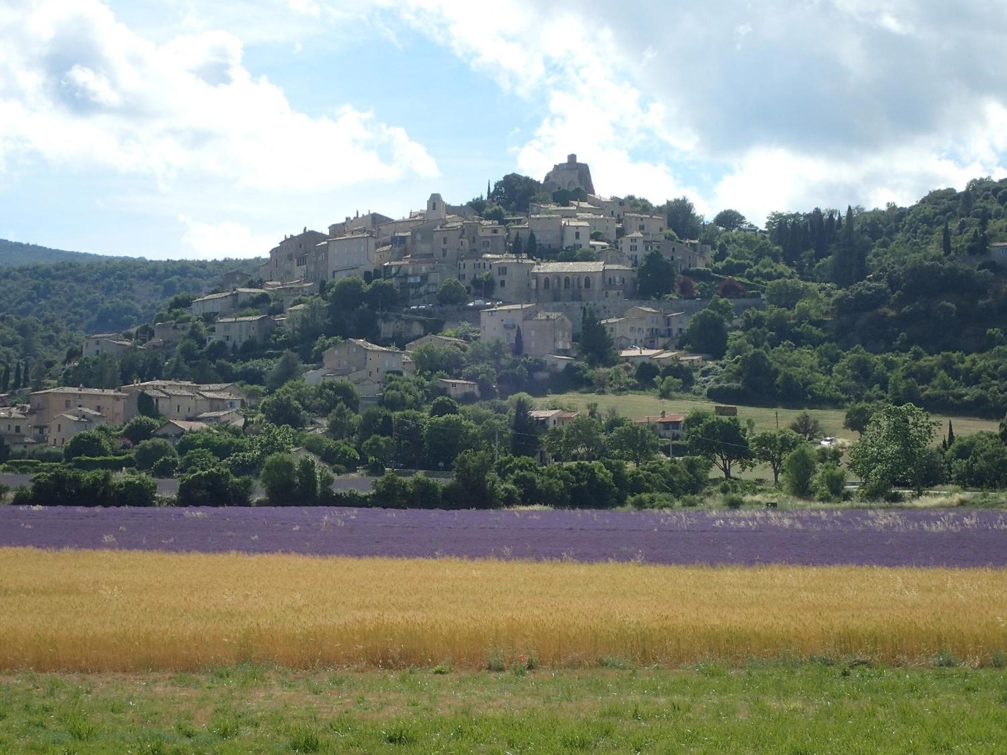 De L'aspa Saint-Christol (Vaucluse)